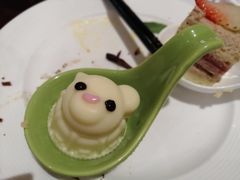 -山色西餐厅·银润锦江城堡酒店