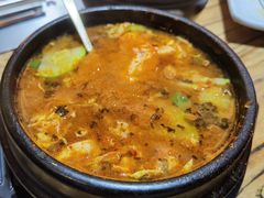 -河坝烧烤串城(银亭路店)