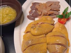 -铜锣湾·有麝自然香(渝北财富中心店)