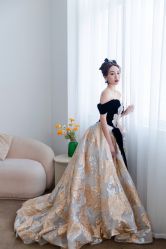 -洋洋婚纱品牌集合店