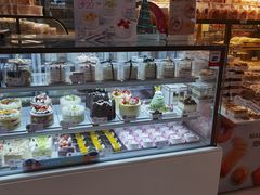 面包甜点陈列柜-BreadTalk面包新语·烘焙蛋糕(高德置地春广场店)