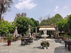 -翠湖六号全日制西餐厅(翠湖宾馆店)