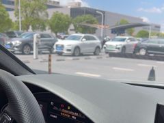-上海永达奥诚奥迪4S店(申江路店)