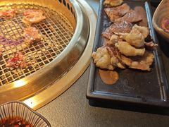 -铭牛烧肉·和牛海鲜自助(高新月牙湖店)