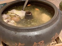 云海肴汽锅鸡-云海肴云南菜(浦江欢乐颂店)