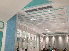 大堂-姚姚酸菜鱼·金戈戈香港豉油鸡(喜荟城联名店)