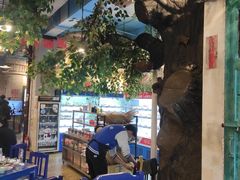 -马路边边串串香形象店(磐石路店)