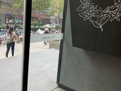 -瑞幸咖啡(新世界中心店)