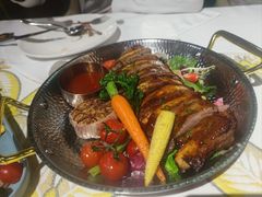 -一棵树·意大利西餐厅One Tree(新城店)