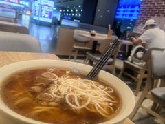 -李先生牛肉面大王(济南火车站候车室店)
