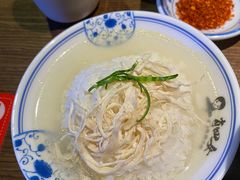-肖四女乐山跷脚牛肉(南汇大学城生活广场店)