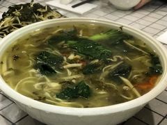 -鲜屋惟曼酒店(西湖宋城九溪店)