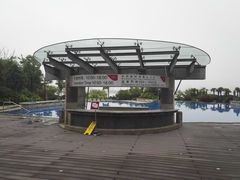 -上海滴水湖皇冠假日酒店