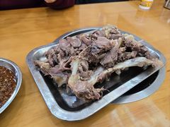 -春明狗肉馆(园丁花园店)