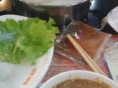 -呷哺呷哺(普陀乐购真北店)