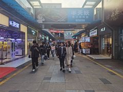 -万达广场(南昌红谷滩店)