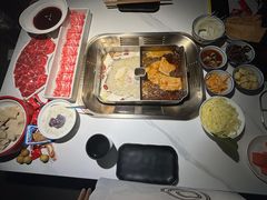 -九鼎轩脆毛肚火锅(南京东路店)