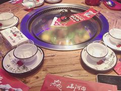 -山河屯铁锅炖(绥望路店)