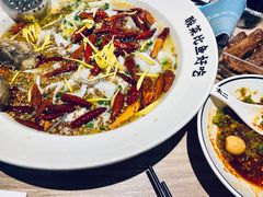 老坛子酸菜鱼-太二酸菜鱼(菱角湖万达店)