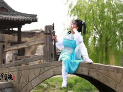 -九月鹰飞汉服摄影工作室