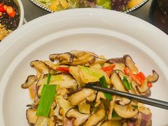 -刀板香·安徽菜(国购IFC店)