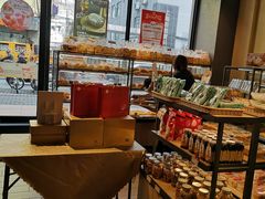 面包甜点陈列柜-85度C(上海茶陵北路店)