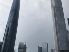 外景-广州周大福金融中心