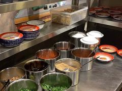 自助调料区-马路边边串串香(双井直营店)