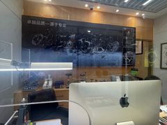 -亨得利名表服务中心(上海湾店)