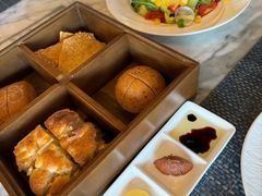 -宴悦海鲜餐厅·游水海鲜·牛排(亚龙湾瑞吉店)