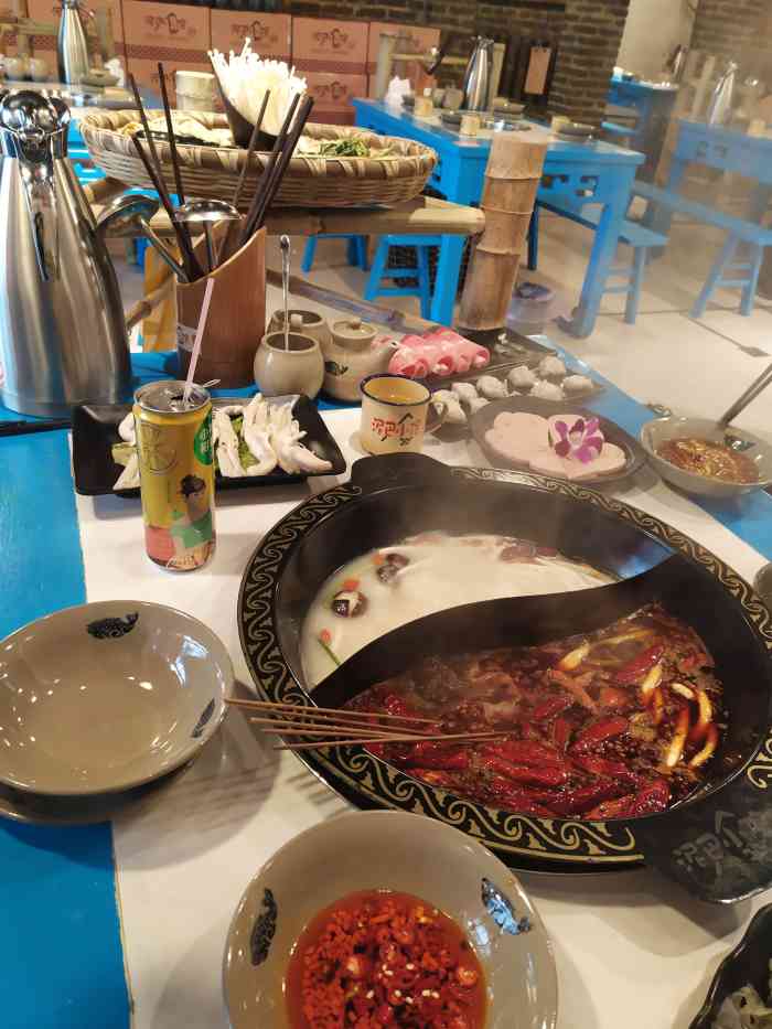 泥巴小院成都市井火锅-"完全是套路 !不建议买券 因为券只能.