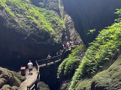 -龙水峡地缝景区