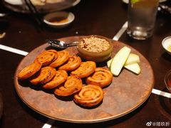 鹅肝酱葱油饼-杭州西子湖四季酒店·金沙厅