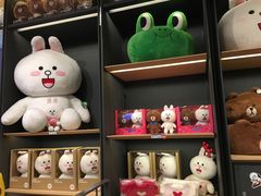-LINE FRIENDS Garosu-gil Flagship Store