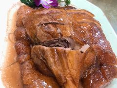 烧鹅-正宗鸡饭粤香酒家(朱村店)