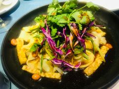 -清真·卡德尔大叔新疆主题餐厅(龙汇路店)