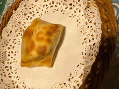 馕坑烤包子-巴扎美食·新疆菜·西域歌舞表演餐厅(新疆大厦店)