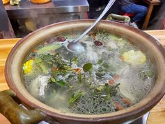 石橄榄炖鸡-洪大厨鸡煲(福田店)