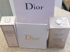 -Dior迪奥(上海世茂广场店)