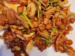 -喝丢一只鞋海鲜烧烤·海肠捞饭(东关街店)