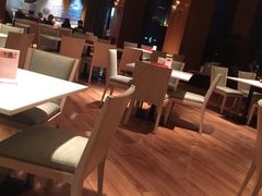 -皇城豪门酒店-美多娜国际美食餐厅