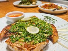 香茅草烤鲈鱼-一坐一忘云南菜(嘉里中心店)