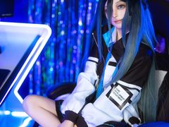 -米游妙妙屋cosplay换装自拍摄影体验馆