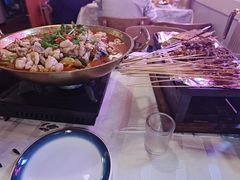 -海盗船. 龙虾烧烤. 酒馆