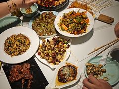 -嗨辣小聚·盘锦河蟹·海鲜烧烤龙虾(盘锦十年好店)
