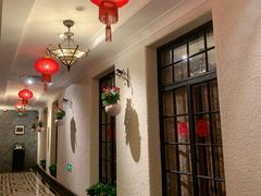 -东方明珠老上海8号餐厅