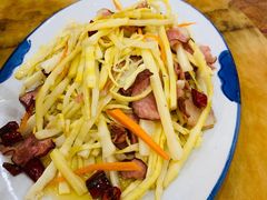 -文记小四川水煮鱼(虹桥路店)