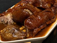 -蝴蝶里·粤菜·点心(滨江龙湖店)