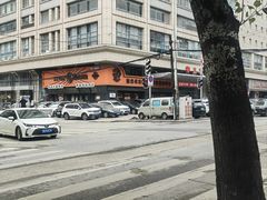 -鸣记脆皮烤鱼·海鲜烤鱼(三八广场店)
