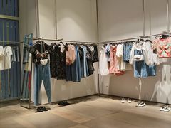 -URBAN REVIVO(深圳华润万象天地店)